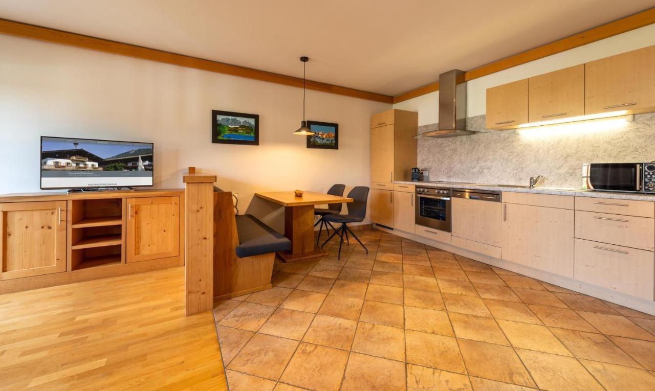 Ferienwohnung Tierwarthof Fieberbrunn Zimmer foto